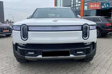 Пікап Rivian R1T 2022 в Львові