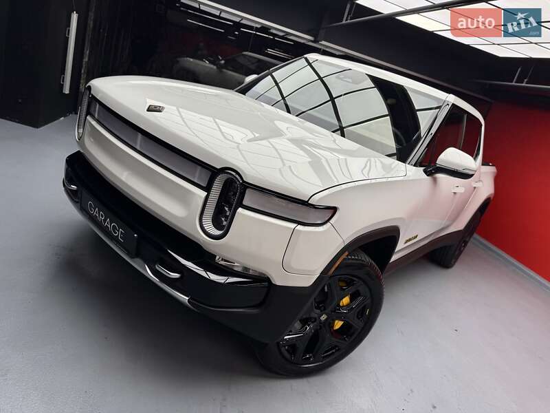 Пікап Rivian R1T 2023 в Києві