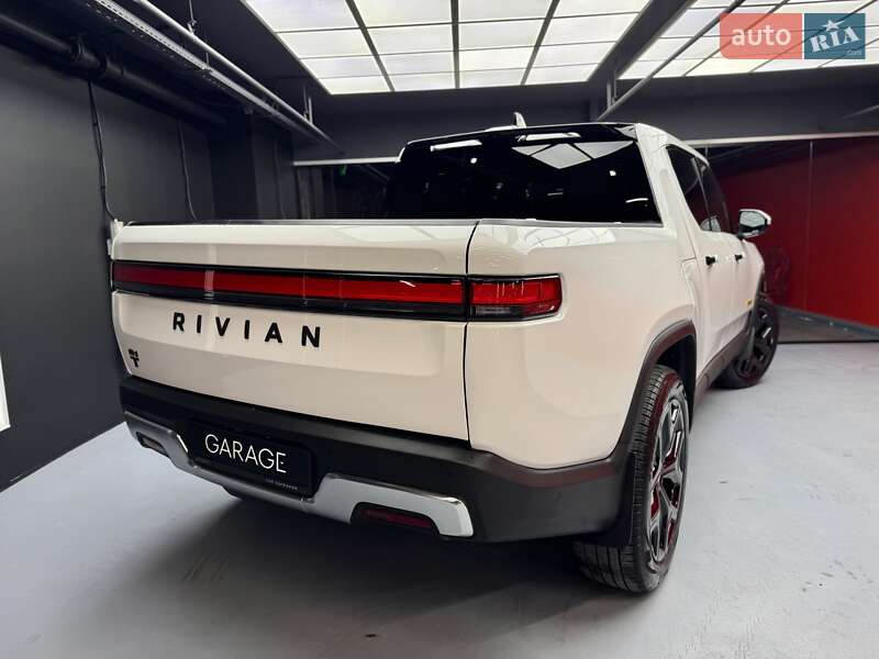 Пікап Rivian R1T 2023 в Києві