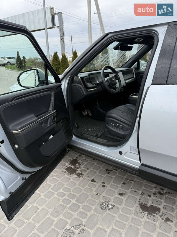 Пікап Rivian R1T 2022 в Львові
