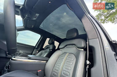 Позашляховик / Кросовер Rivian R1T 2022 в 