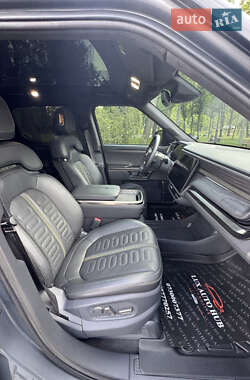 Позашляховик / Кросовер Rivian R1T 2022 в 