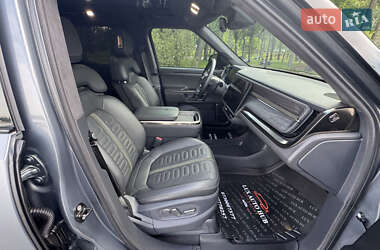 Позашляховик / Кросовер Rivian R1T 2022 в 