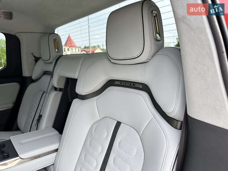 Пикап Rivian R1T 2023 в Виннице