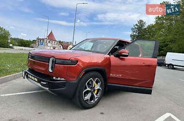Пикап Rivian R1T 2023 в 