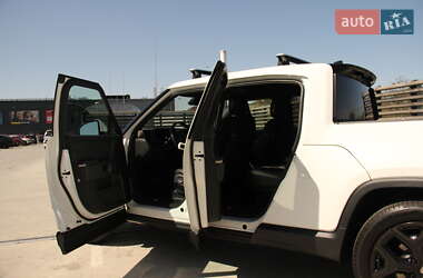 Пікап Rivian R1T 2022 в 