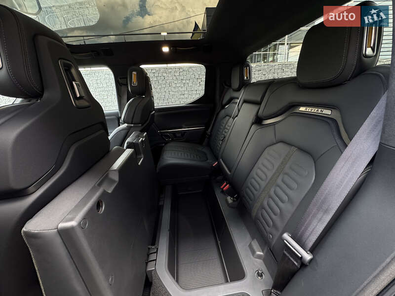 Пікап Rivian R1T 2022 в Луцьку