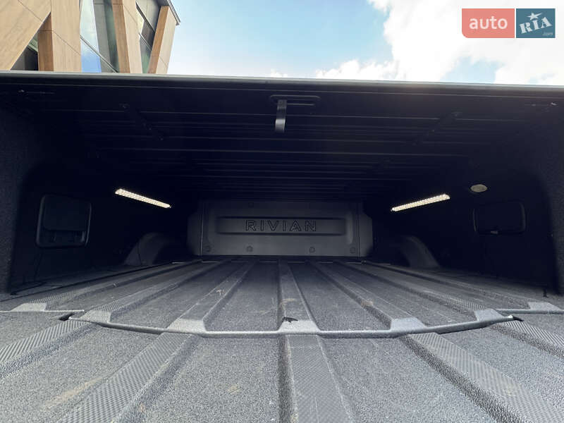 Пикап Rivian R1T 2022 в Луцке