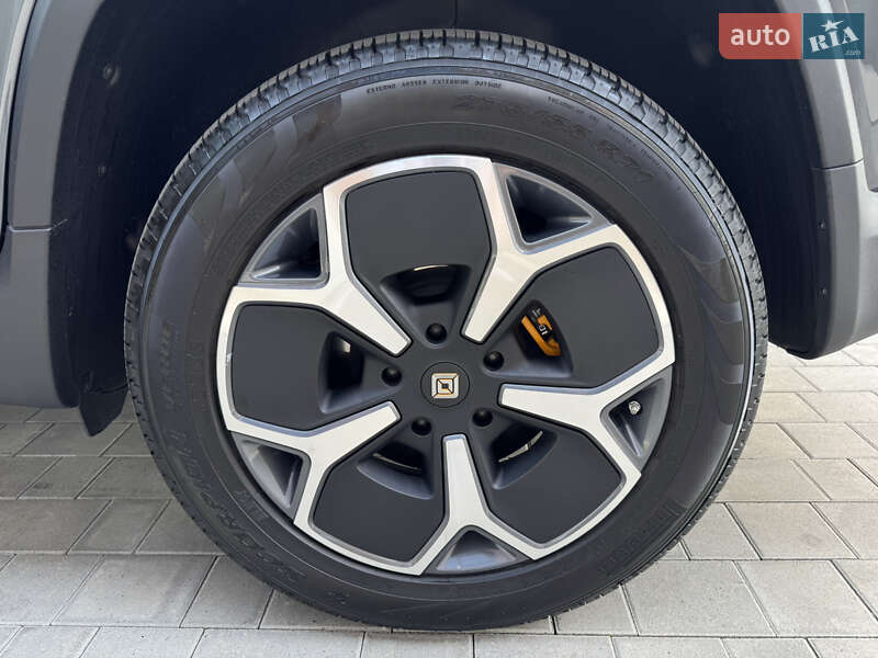 Пикап Rivian R1T 2022 в Луцке