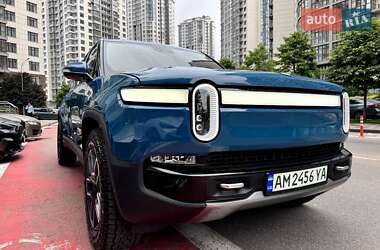 Пікап Rivian R1T 2022 в 