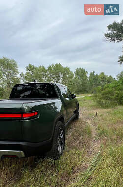 Пикап Rivian R1T 2022 в 