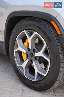 Пікап Rivian R1T 2022 в 
