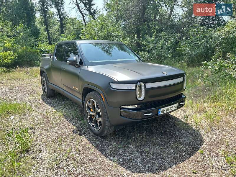 Пікап Rivian R1T 2022 в Дніпрі