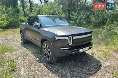 Пикап Rivian R1T 2022 в 