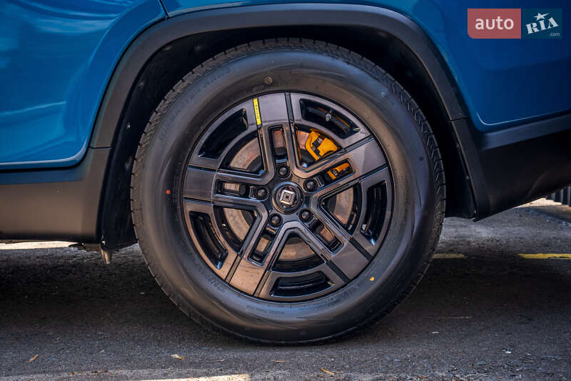 Внедорожник / Кроссовер Rivian R1T 2022 в Киеве