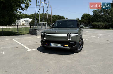 Пікап Rivian R1T 2022 в 