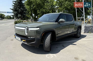 Пікап Rivian R1T 2022 в 