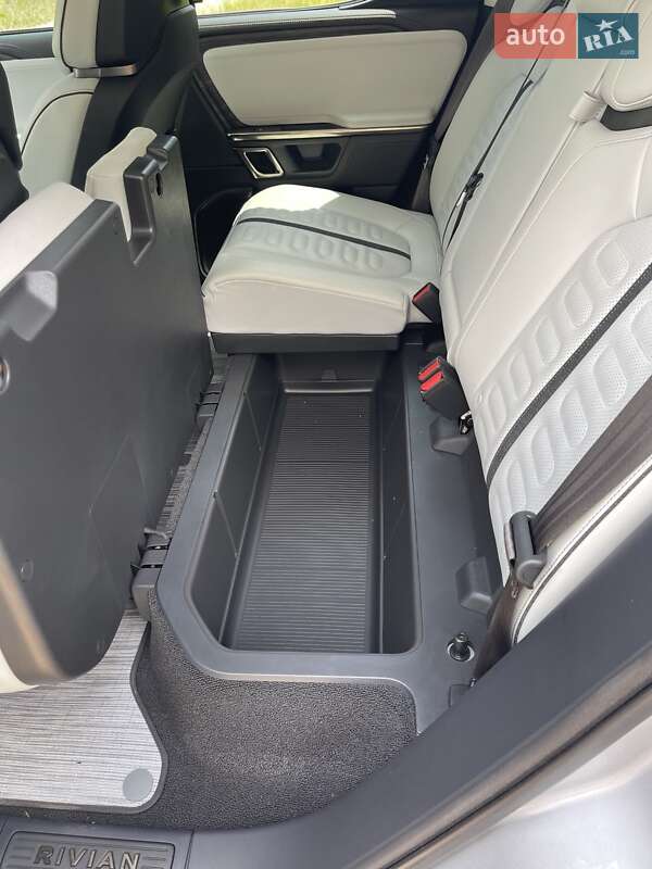 Пікап Rivian R1T 2022 в Дніпрі