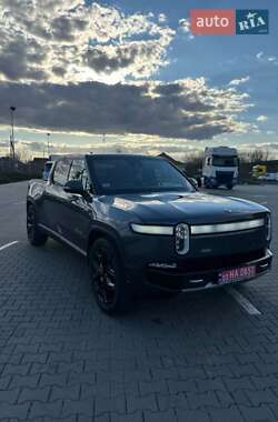 Пикап Rivian R1T 2022 в 