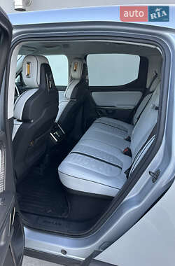 Пикап Rivian R1T 2023 в 