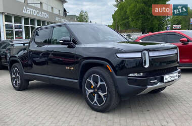 Пикап Rivian R1T 2023 в 