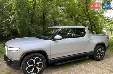 Пикап Rivian R1T 2022 в 