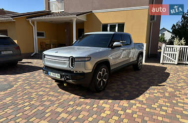 Пікап Rivian R1T 2022 в 