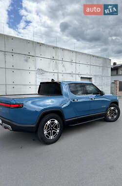 Пикап Rivian R1T 2021 в 