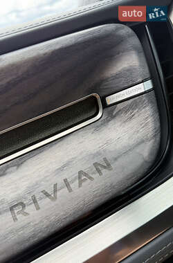 Пикап Rivian R1T 2021 в 