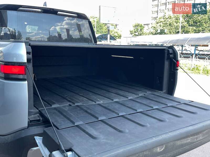 Пікап Rivian R1T 2023 в Києві