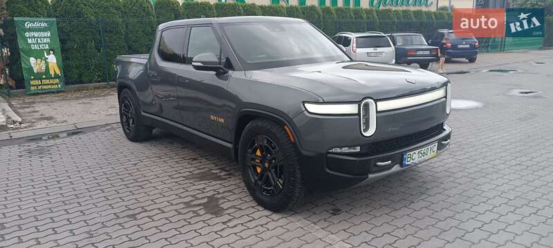 Пікап Rivian R1T 2022 в Городку