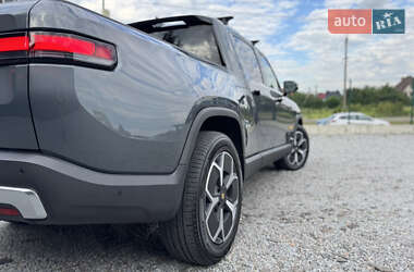 Пікап Rivian R1T 2022 в 