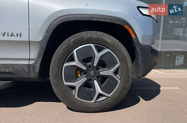Пікап Rivian R1T 2022 в 
