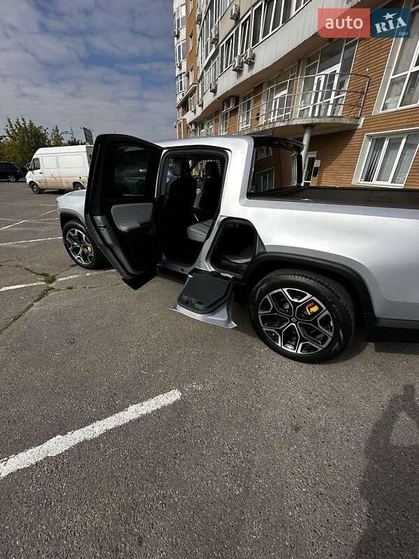 Пикап Rivian R1T 2023 в Харькове