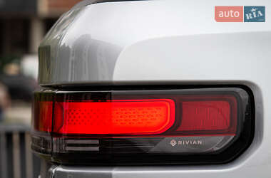 Пикап Rivian R1T 2023 в 