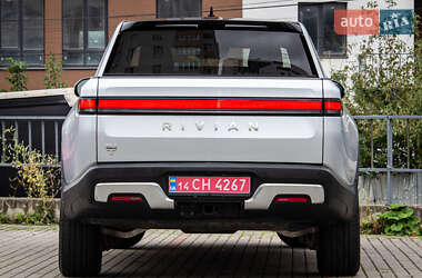 Пикап Rivian R1T 2023 в 