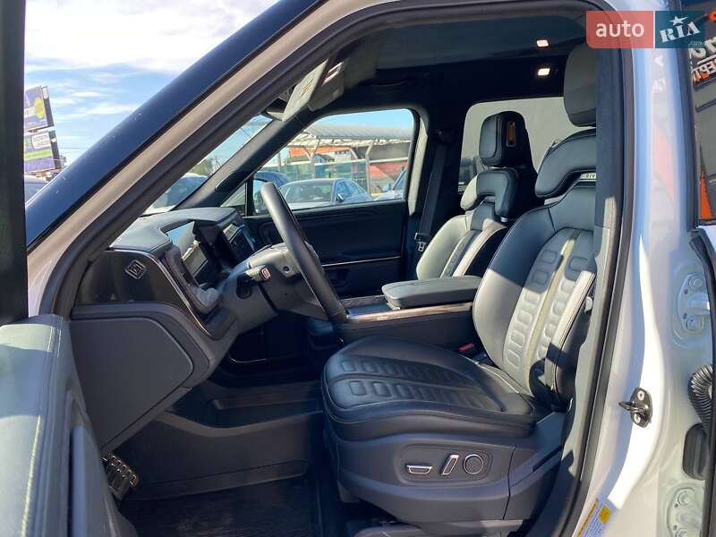 Пикап Rivian R1T 2022 в Львове