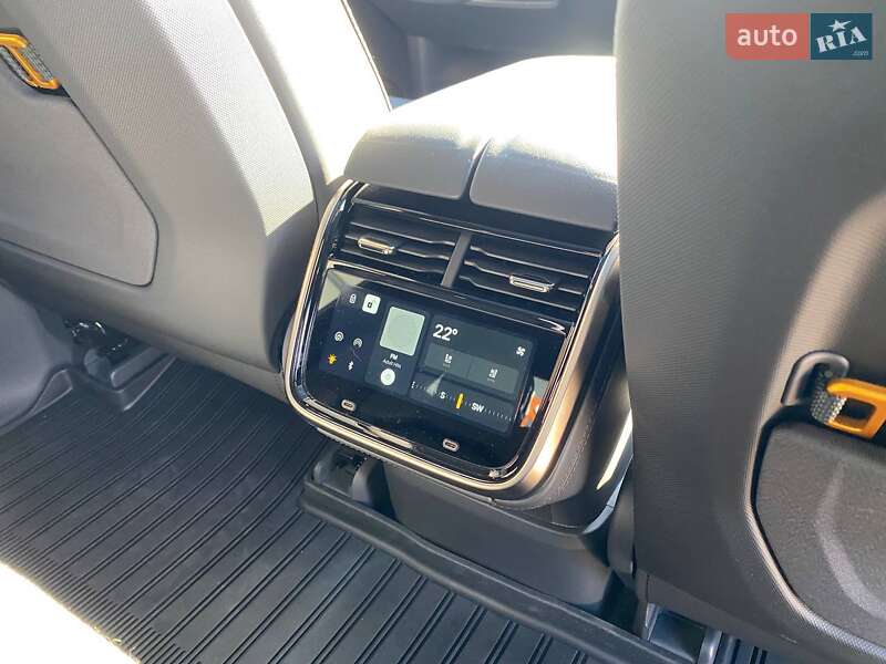 Пикап Rivian R1T 2022 в Львове