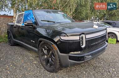 Пікап Rivian R1T 2023 в 