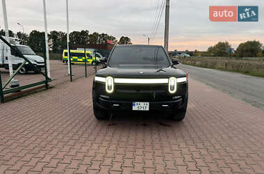Пікап Rivian R1T 2022 в 