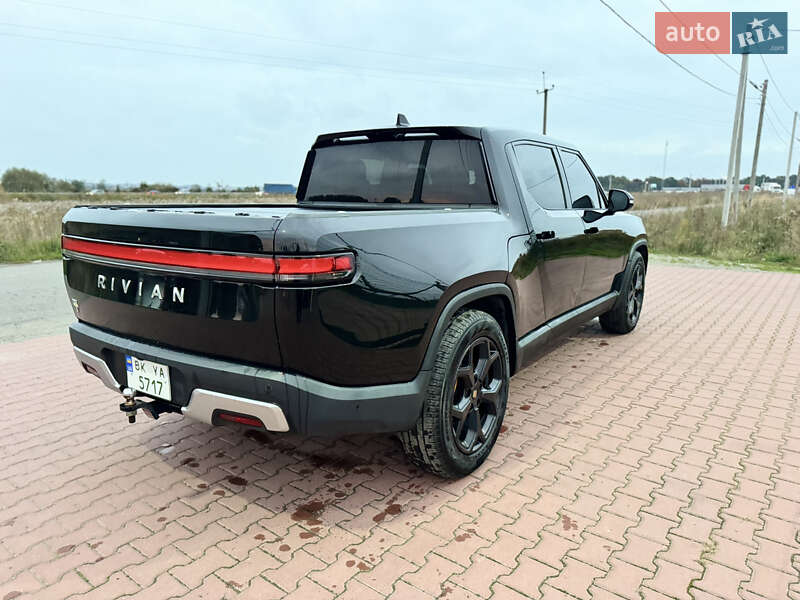 Пикап Rivian R1T 2022 в Ровно