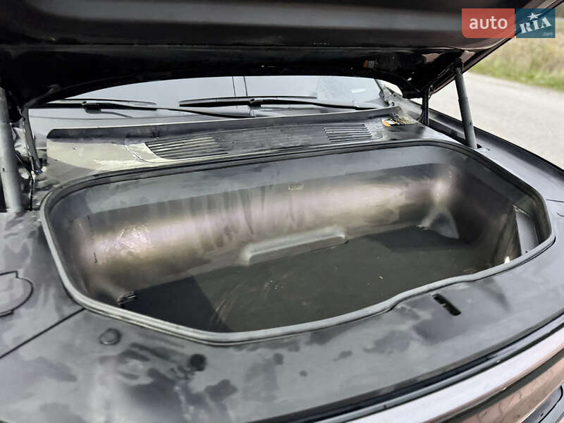 Пикап Rivian R1T 2022 в Ровно