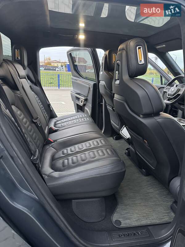 Пикап Rivian R1T 2022 в Нововолынске фото 21 Пикап Rivian R1T 2022 в Нововолынске
