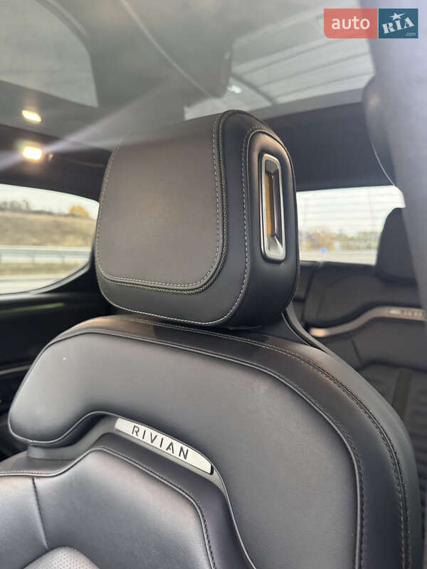 Пикап Rivian R1T 2022 в Полтаве фото 35 Пикап Rivian R1T 2022 в Полтаве