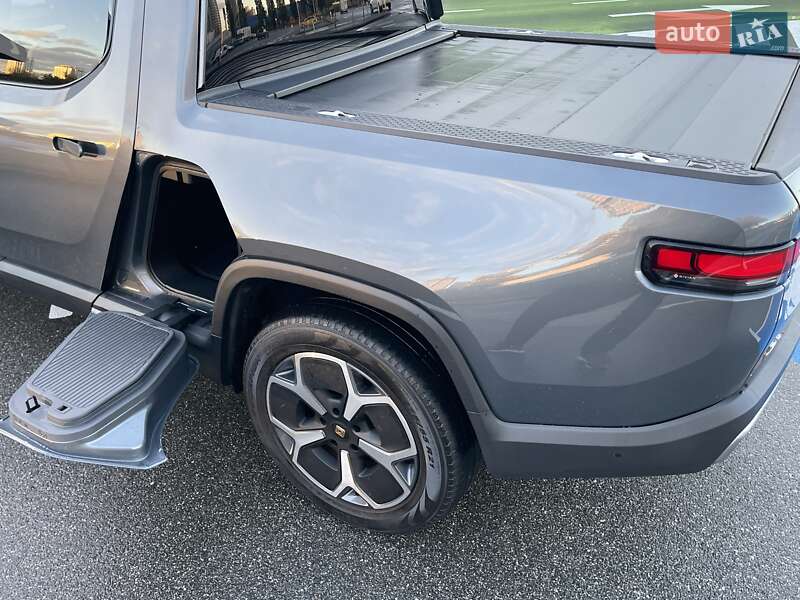 Пікап Rivian R1T 2022 в Києві