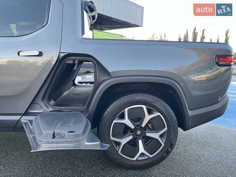 Пікап Rivian R1T 2022 в Києві