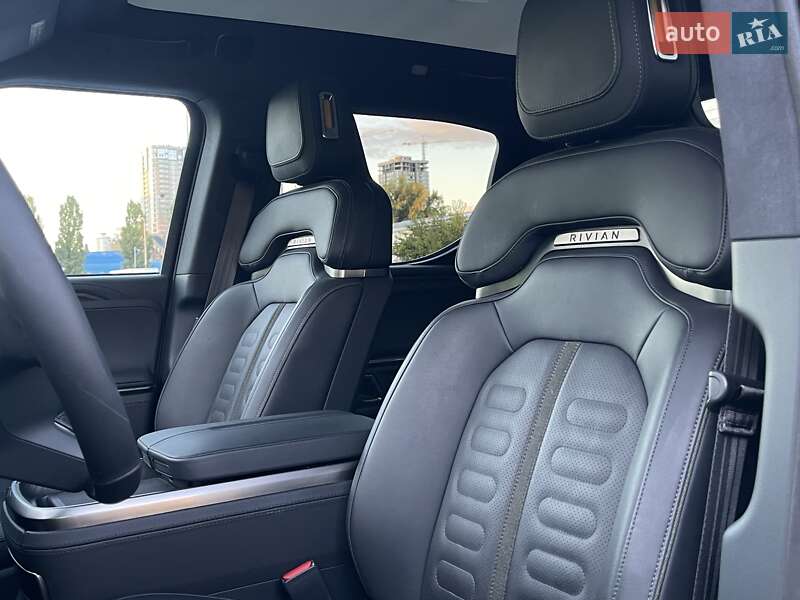 Пікап Rivian R1T 2022 в Києві