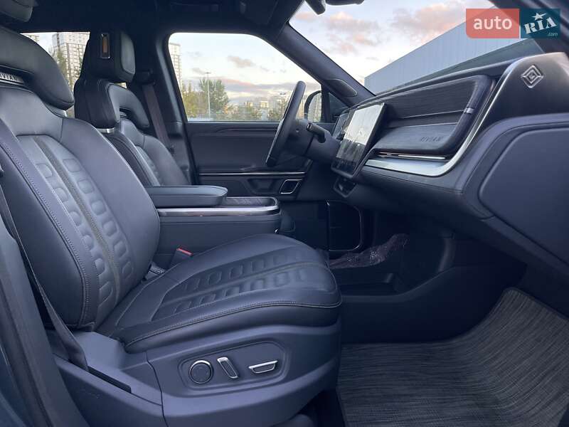 Пікап Rivian R1T 2022 в Києві