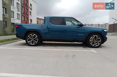 Пікап Rivian R1T 2022 в Рівному