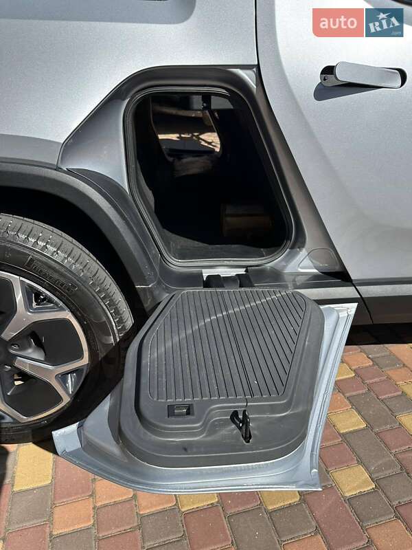 Пікап Rivian R1T 2022 в Миколаєві фото 8 Пікап Rivian R1T 2022 в Миколаєві